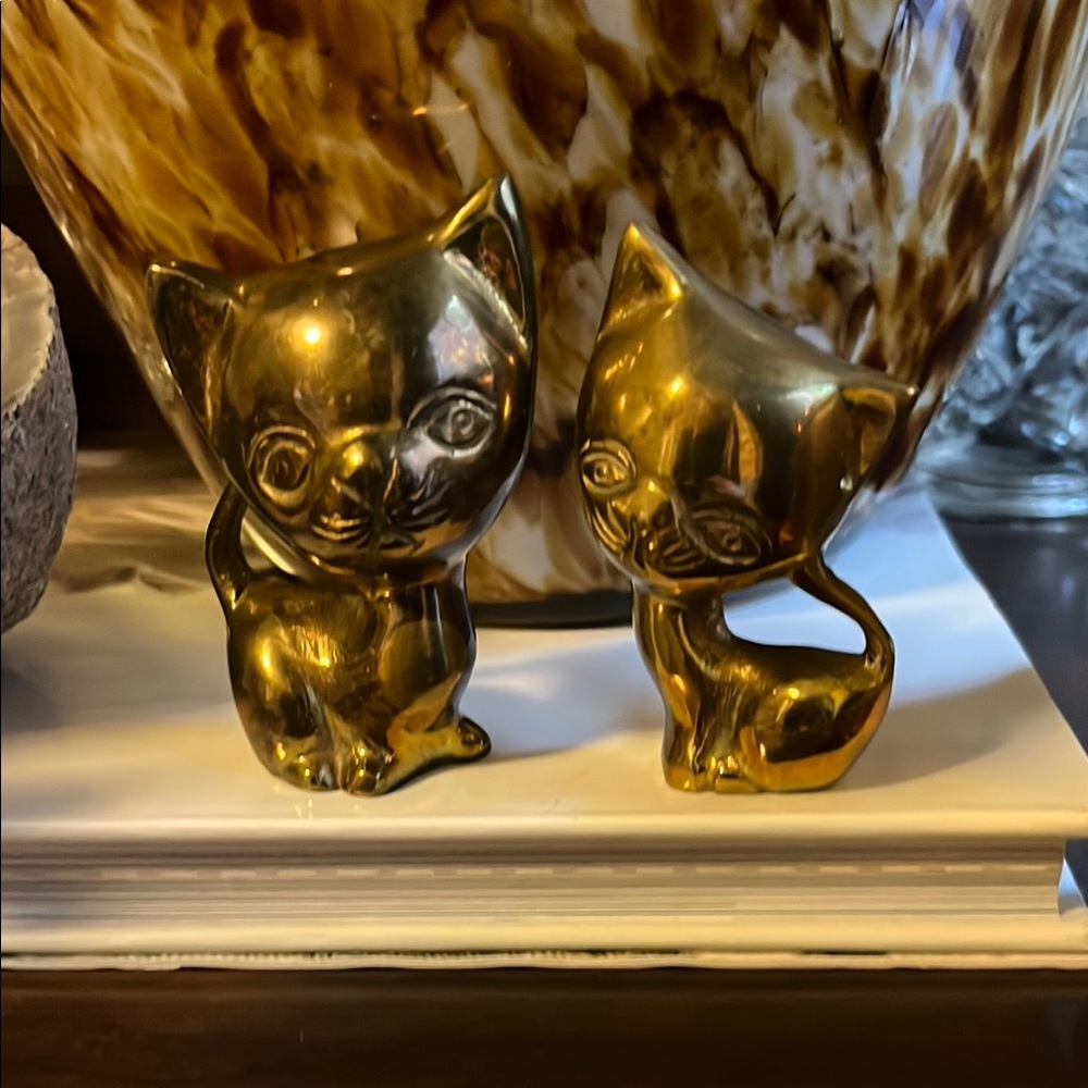 Vintage brass cat Figurine set MCM